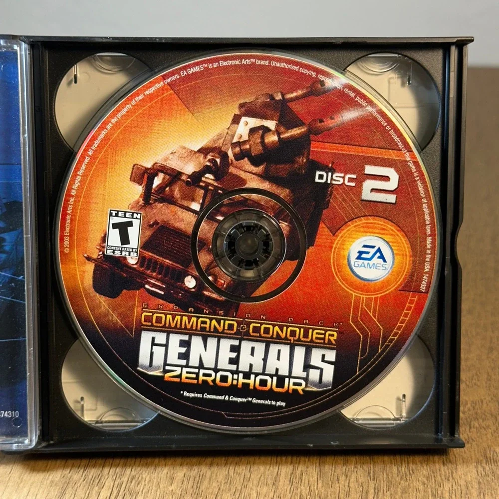 EA Games Command & Conquer Generals Deluxe Edition PC CD Teen Good